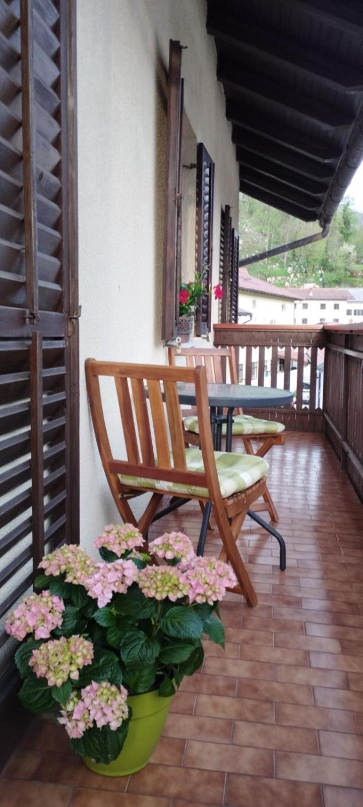 Hisa Lescer Apartment Kobarid Ngoại thất bức ảnh